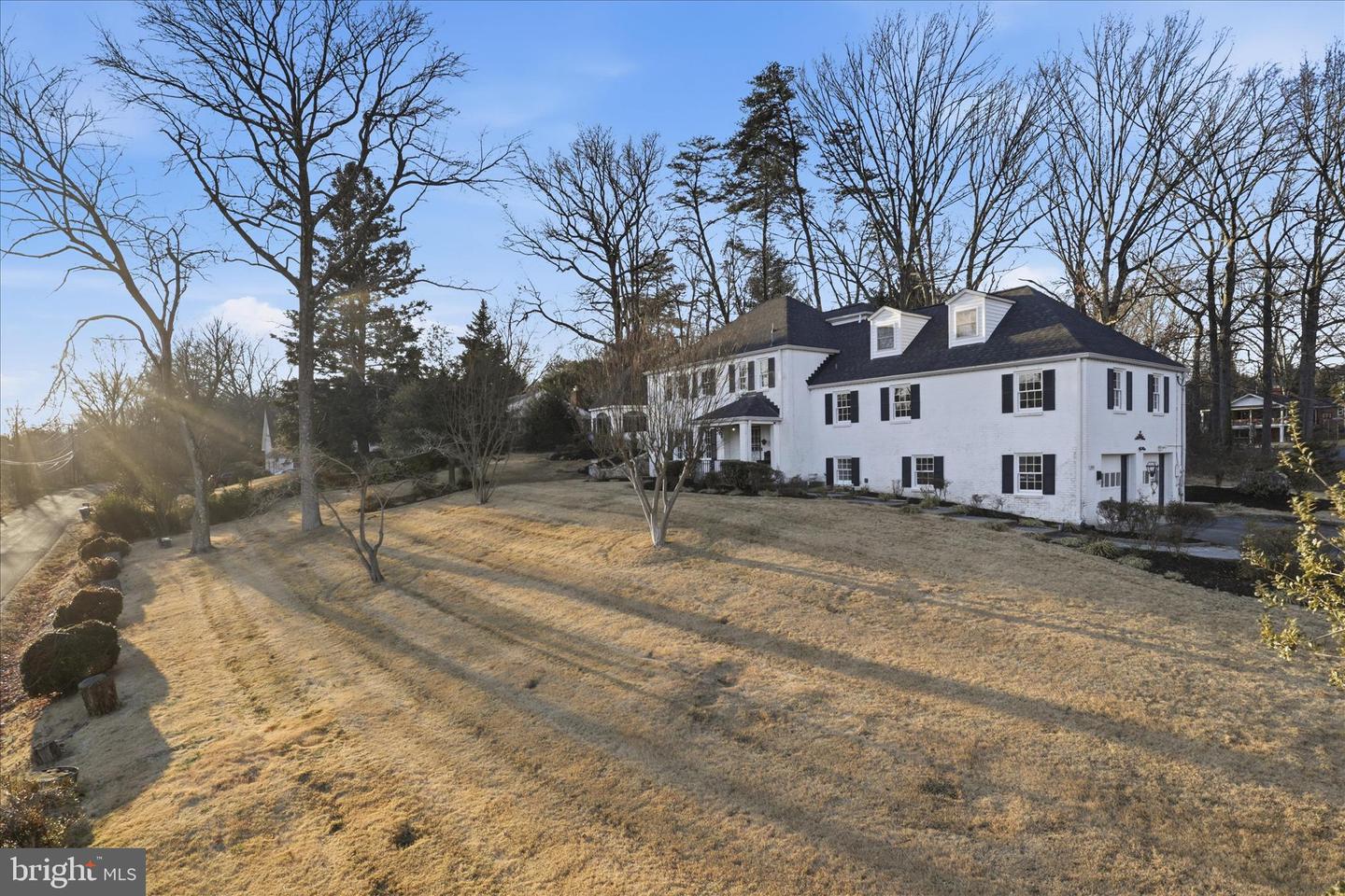 3701 PINE BROOK RD, ALEXANDRIA, Virginia 22310, 5 Bedrooms Bedrooms, ,3 BathroomsBathrooms,Residential,For sale,3701 PINE BROOK RD,VAFX2286072 MLS # VAFX2286072