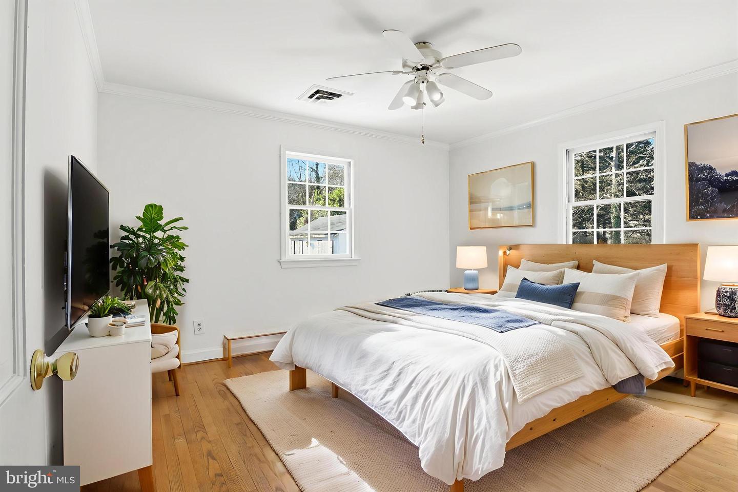 3701 PINE BROOK RD, ALEXANDRIA, Virginia 22310, 5 Bedrooms Bedrooms, ,3 BathroomsBathrooms,Residential,For sale,3701 PINE BROOK RD,VAFX2286072 MLS # VAFX2286072