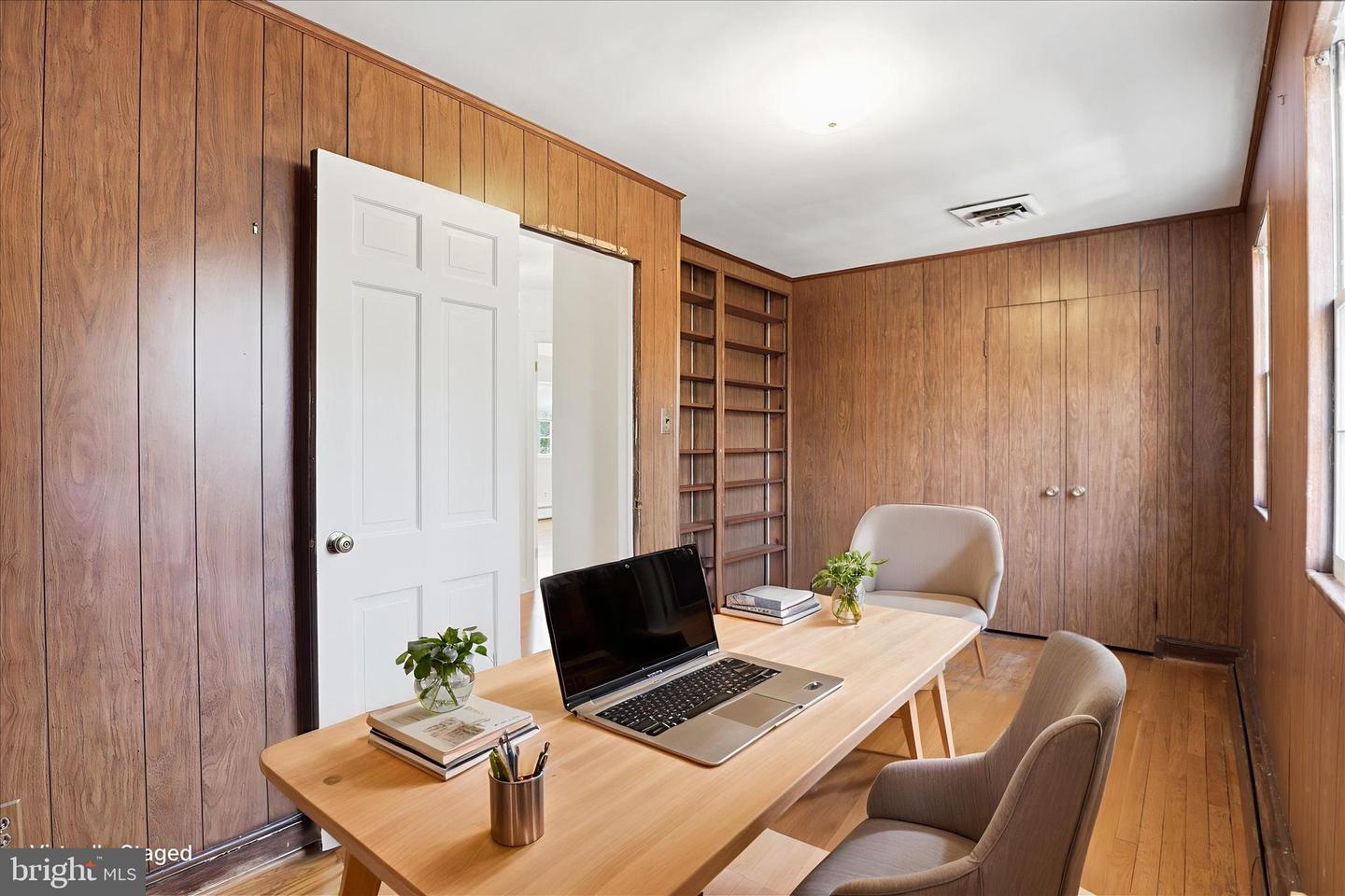 3701 PINE BROOK RD, ALEXANDRIA, Virginia 22310, 5 Bedrooms Bedrooms, ,3 BathroomsBathrooms,Residential,For sale,3701 PINE BROOK RD,VAFX2286072 MLS # VAFX2286072