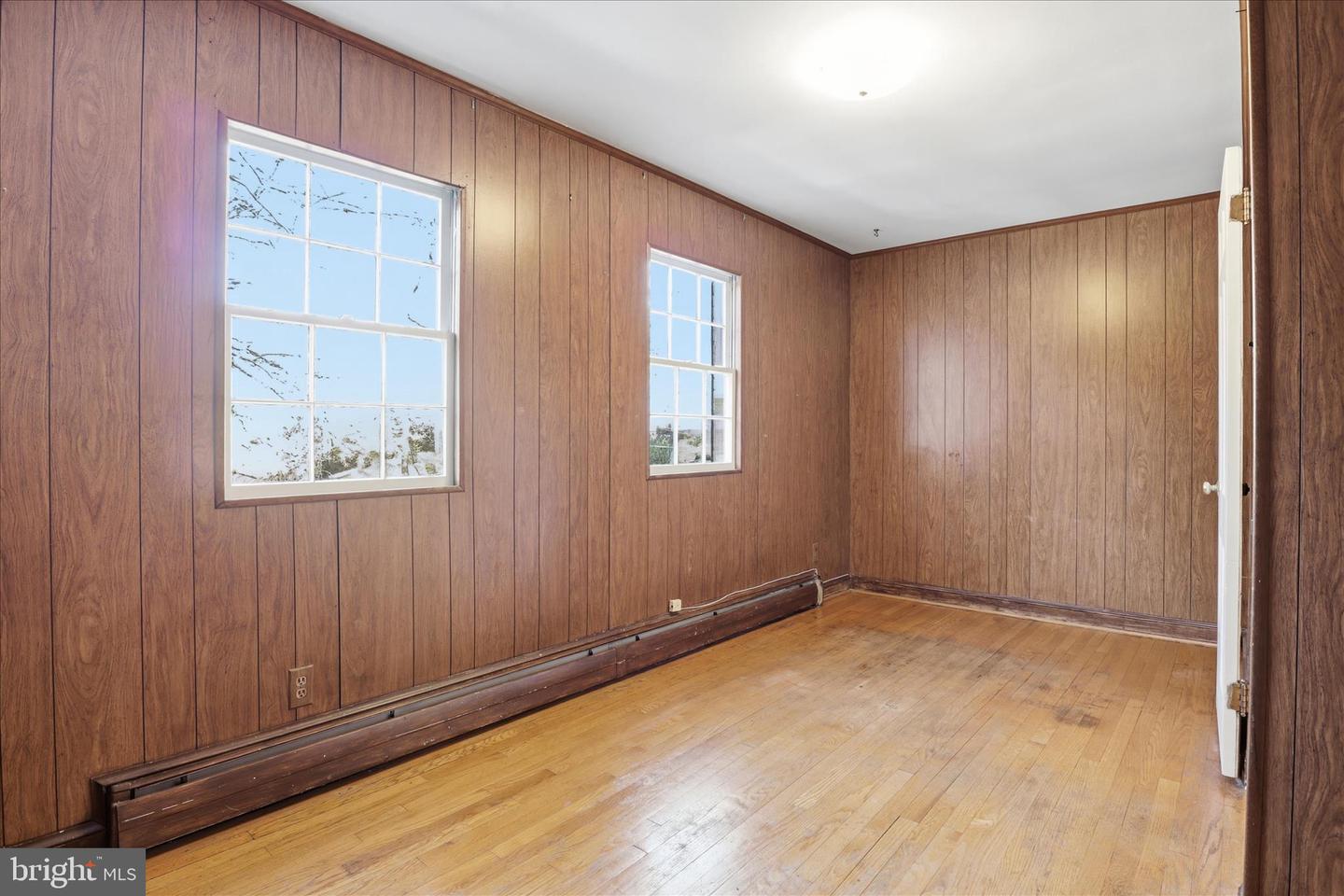 3701 PINE BROOK RD, ALEXANDRIA, Virginia 22310, 5 Bedrooms Bedrooms, ,3 BathroomsBathrooms,Residential,For sale,3701 PINE BROOK RD,VAFX2286072 MLS # VAFX2286072