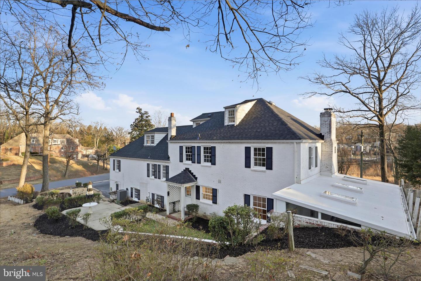 3701 PINE BROOK RD, ALEXANDRIA, Virginia 22310, 5 Bedrooms Bedrooms, ,3 BathroomsBathrooms,Residential,For sale,3701 PINE BROOK RD,VAFX2286072 MLS # VAFX2286072