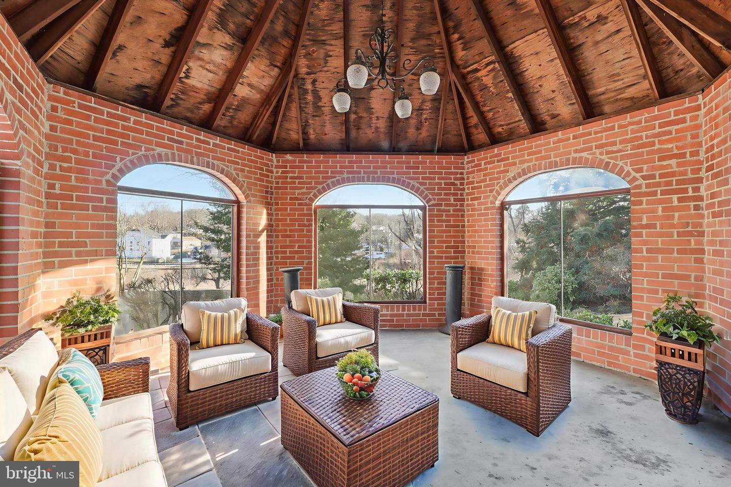 3701 PINE BROOK RD, ALEXANDRIA, Virginia 22310, 5 Bedrooms Bedrooms, ,3 BathroomsBathrooms,Residential,For sale,3701 PINE BROOK RD,VAFX2286072 MLS # VAFX2286072