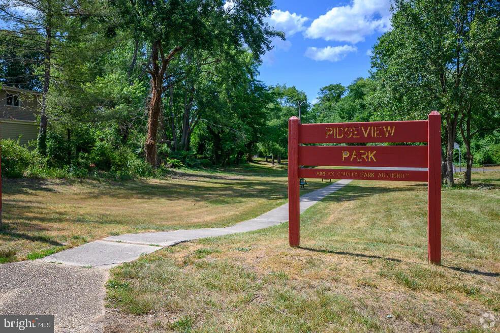 3701 PINE BROOK RD, ALEXANDRIA, Virginia 22310, 5 Bedrooms Bedrooms, ,3 BathroomsBathrooms,Residential,For sale,3701 PINE BROOK RD,VAFX2286072 MLS # VAFX2286072