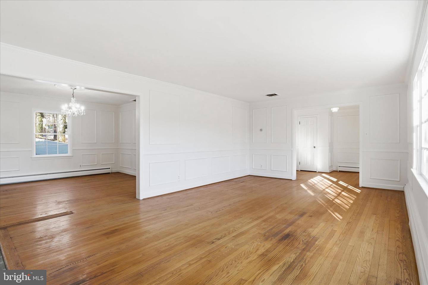 3701 PINE BROOK RD, ALEXANDRIA, Virginia 22310, 5 Bedrooms Bedrooms, ,3 BathroomsBathrooms,Residential,For sale,3701 PINE BROOK RD,VAFX2286072 MLS # VAFX2286072