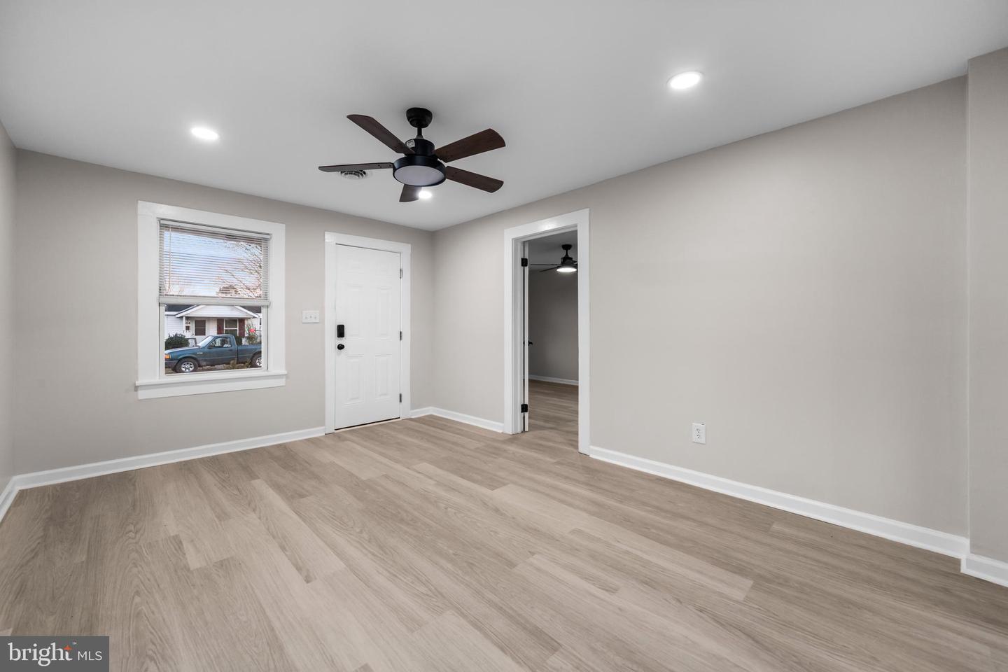 403 WOLF ST, EMPORIA, Virginia 23847, 3 Bedrooms Bedrooms, 5 Rooms Rooms,2 BathroomsBathrooms,Residential,For sale,403 WOLF ST,VAGE2000026 MLS # VAGE2000026