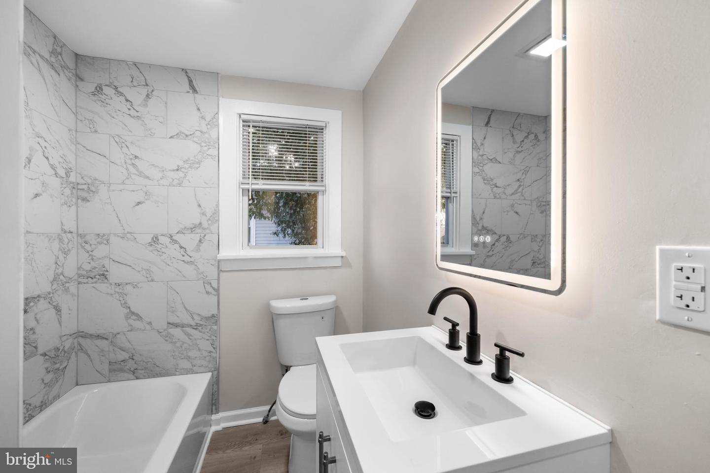 403 WOLF ST, EMPORIA, Virginia 23847, 3 Bedrooms Bedrooms, 5 Rooms Rooms,2 BathroomsBathrooms,Residential,For sale,403 WOLF ST,VAGE2000026 MLS # VAGE2000026