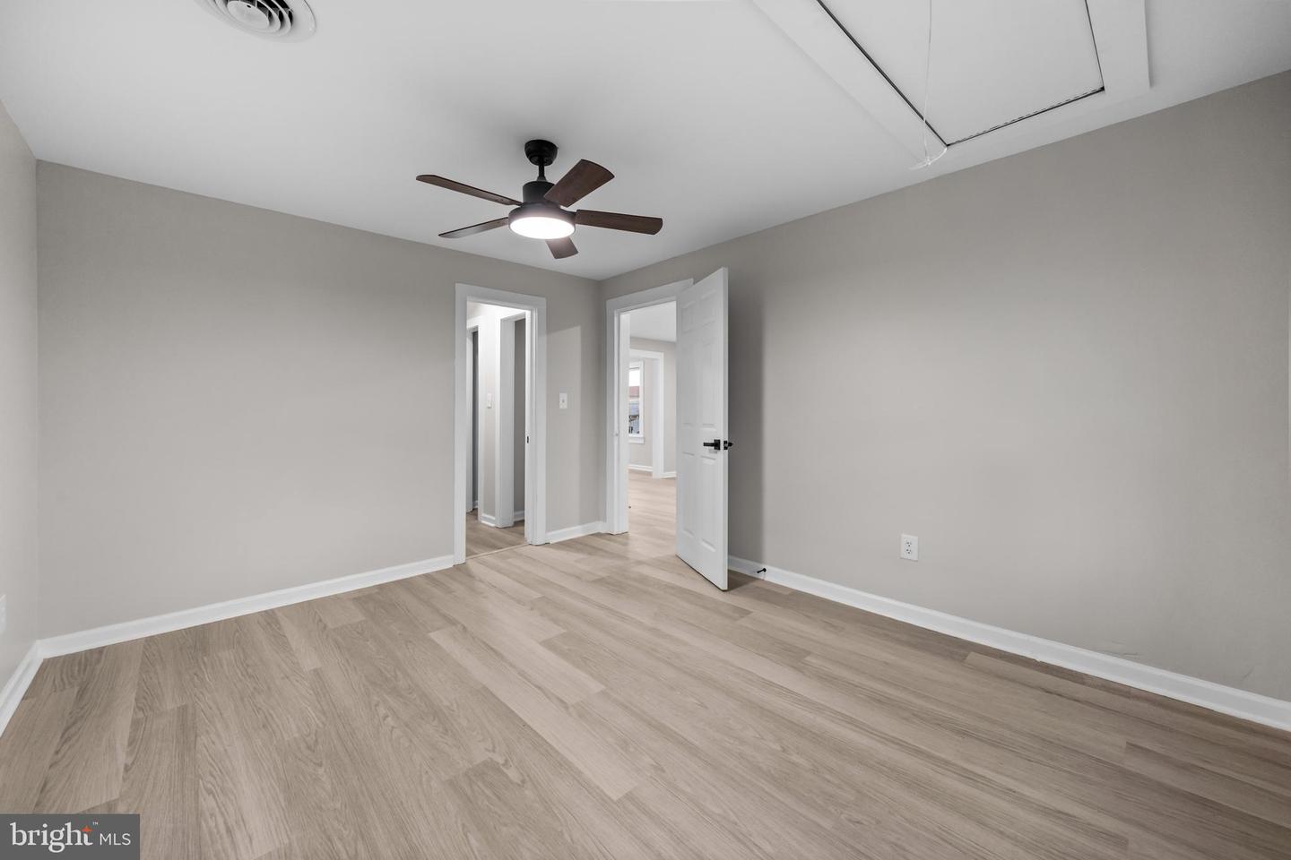 403 WOLF ST, EMPORIA, Virginia 23847, 3 Bedrooms Bedrooms, 5 Rooms Rooms,2 BathroomsBathrooms,Residential,For sale,403 WOLF ST,VAGE2000026 MLS # VAGE2000026