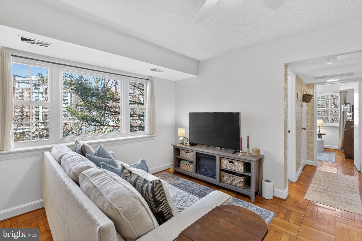 1320 N FORT MYER DR N #824, ARLINGTON, Virginia 22209, 2 Bedrooms Bedrooms, ,1 BathroomBathrooms,Residential,For sale,1320 N FORT MYER DR N #824,VAAR2067846 MLS # VAAR2067846