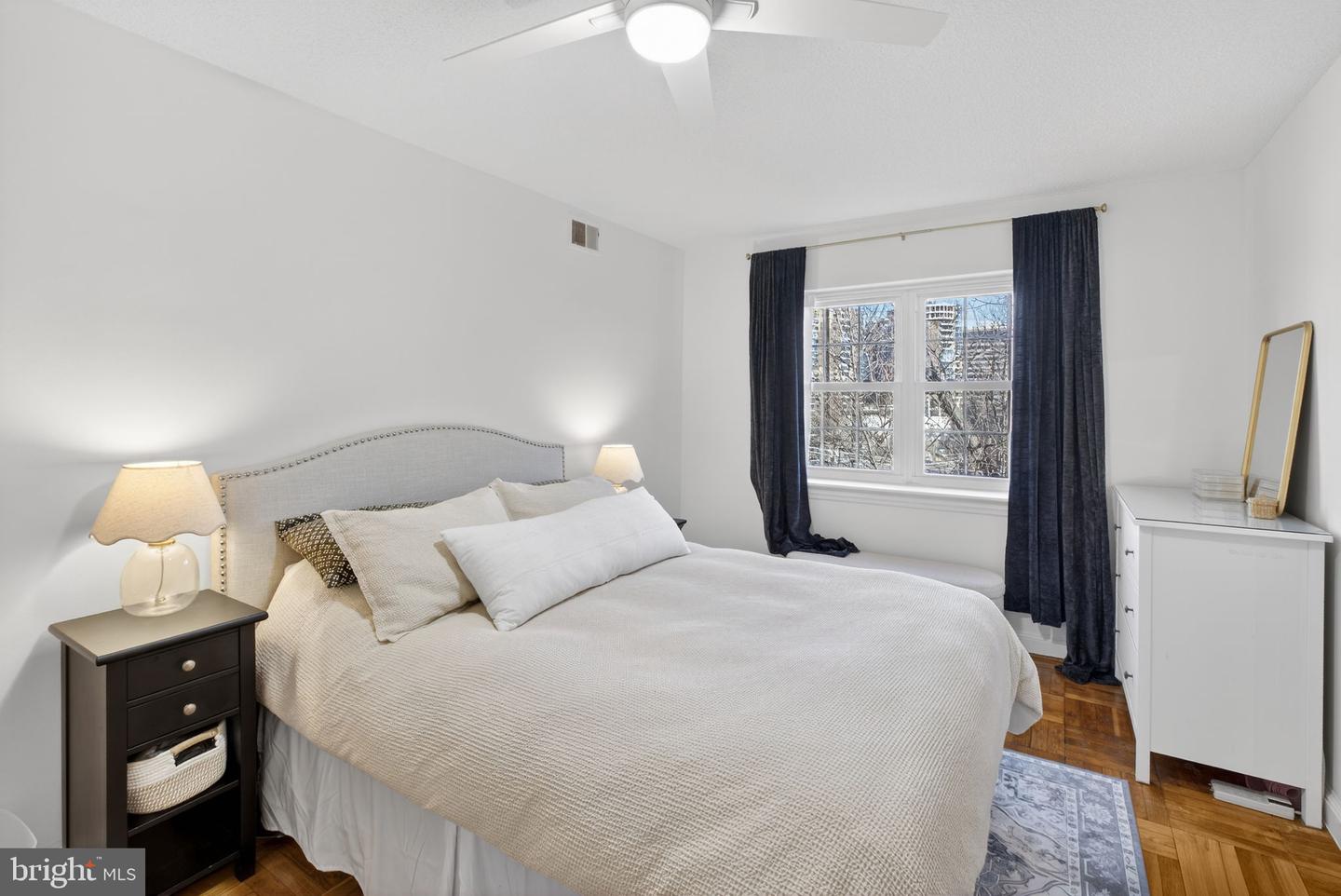 1320 N FORT MYER DR N #824, ARLINGTON, Virginia 22209, 2 Bedrooms Bedrooms, ,1 BathroomBathrooms,Residential,For sale,1320 N FORT MYER DR N #824,VAAR2067846 MLS # VAAR2067846