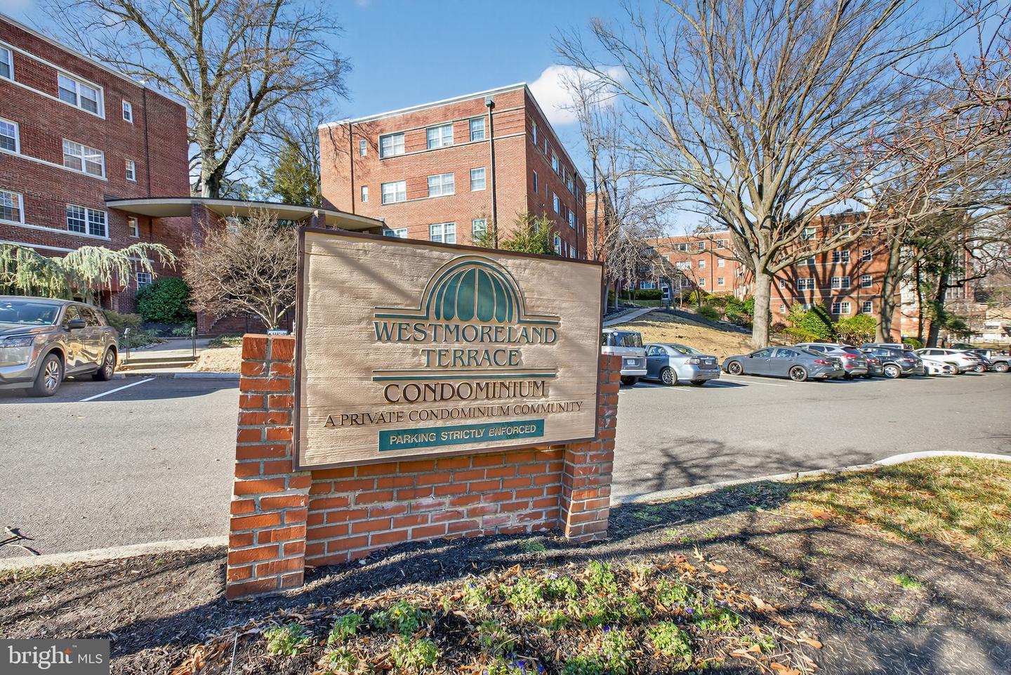 1320 N FORT MYER DR N #824, ARLINGTON, Virginia 22209, 2 Bedrooms Bedrooms, ,1 BathroomBathrooms,Residential,For sale,1320 N FORT MYER DR N #824,VAAR2067846 MLS # VAAR2067846