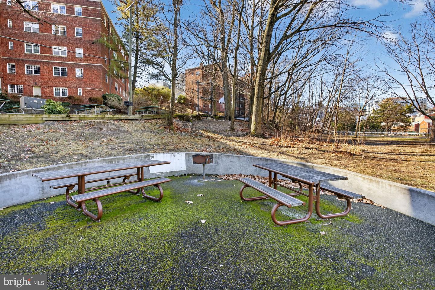 1320 N FORT MYER DR N #824, ARLINGTON, Virginia 22209, 2 Bedrooms Bedrooms, ,1 BathroomBathrooms,Residential,For sale,1320 N FORT MYER DR N #824,VAAR2067846 MLS # VAAR2067846