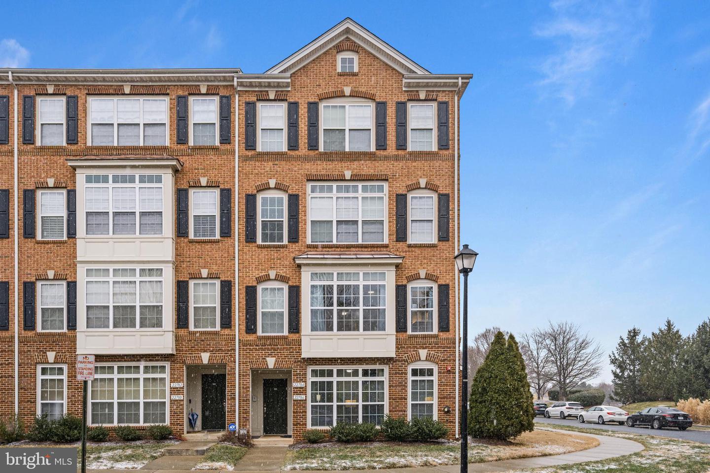 22786 FERNCREST TER, BRAMBLETON, Virginia 20148, 3 Bedrooms Bedrooms, ,2 BathroomsBathrooms,Residential,For sale,22786 FERNCREST TER,VALO2114118 MLS # VALO2114118