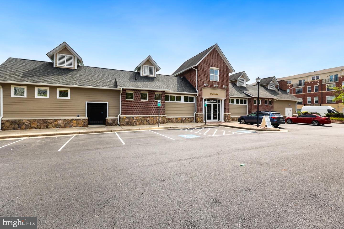 22786 FERNCREST TER, BRAMBLETON, Virginia 20148, 3 Bedrooms Bedrooms, ,2 BathroomsBathrooms,Residential,For sale,22786 FERNCREST TER,VALO2114118 MLS # VALO2114118