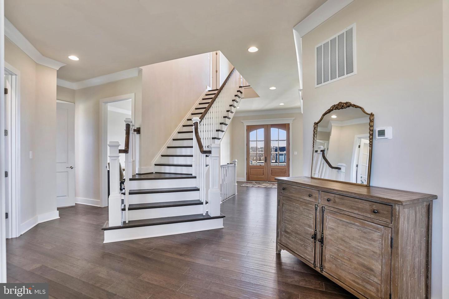 19135 HUNTRIDGE PRESERVE CT, PURCELLVILLE, Virginia 20132, 5 Bedrooms Bedrooms, ,5 BathroomsBathrooms,Residential,For sale,19135 HUNTRIDGE PRESERVE CT,VALO2114128 MLS # VALO2114128