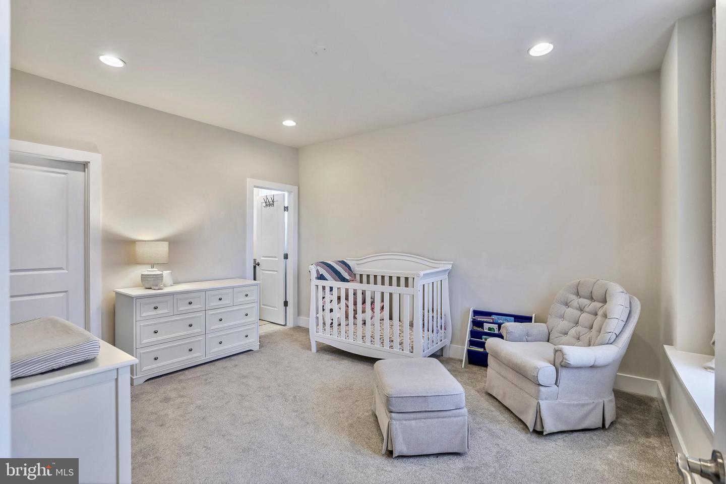 19135 HUNTRIDGE PRESERVE CT, PURCELLVILLE, Virginia 20132, 5 Bedrooms Bedrooms, ,5 BathroomsBathrooms,Residential,For sale,19135 HUNTRIDGE PRESERVE CT,VALO2114128 MLS # VALO2114128