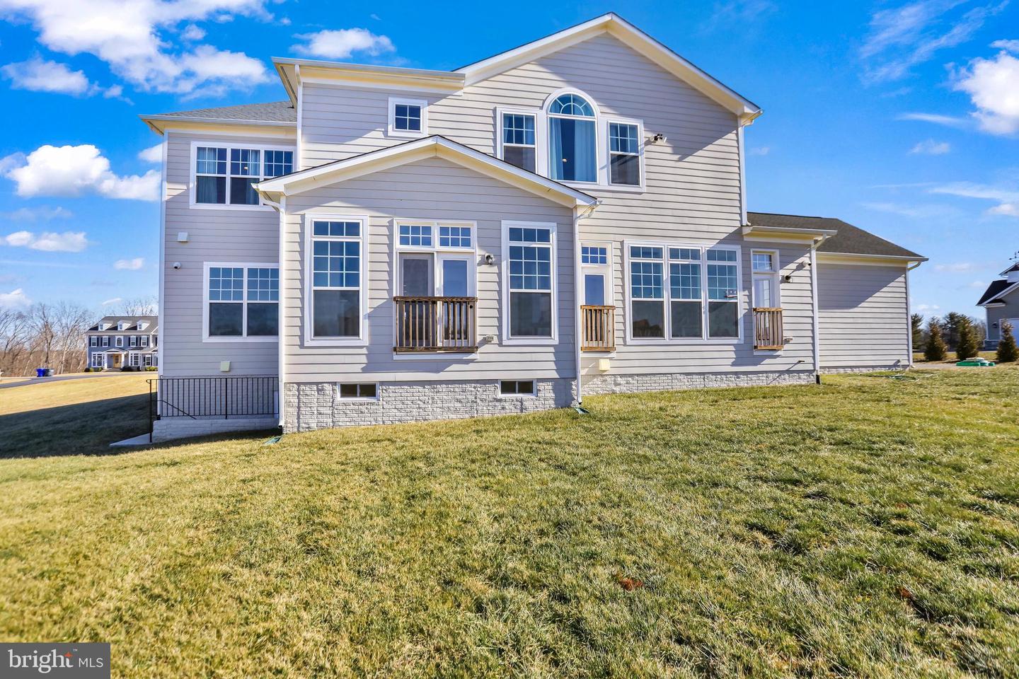 19135 HUNTRIDGE PRESERVE CT, PURCELLVILLE, Virginia 20132, 5 Bedrooms Bedrooms, ,5 BathroomsBathrooms,Residential,For sale,19135 HUNTRIDGE PRESERVE CT,VALO2114128 MLS # VALO2114128