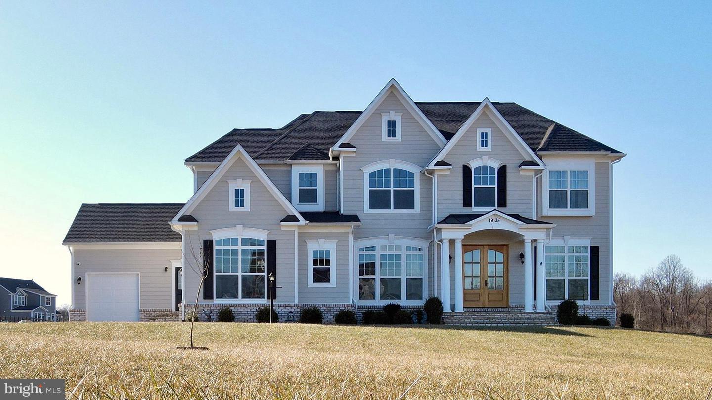 19135 HUNTRIDGE PRESERVE CT, PURCELLVILLE, Virginia 20132, 5 Bedrooms Bedrooms, ,5 BathroomsBathrooms,Residential,For sale,19135 HUNTRIDGE PRESERVE CT,VALO2114128 MLS # VALO2114128