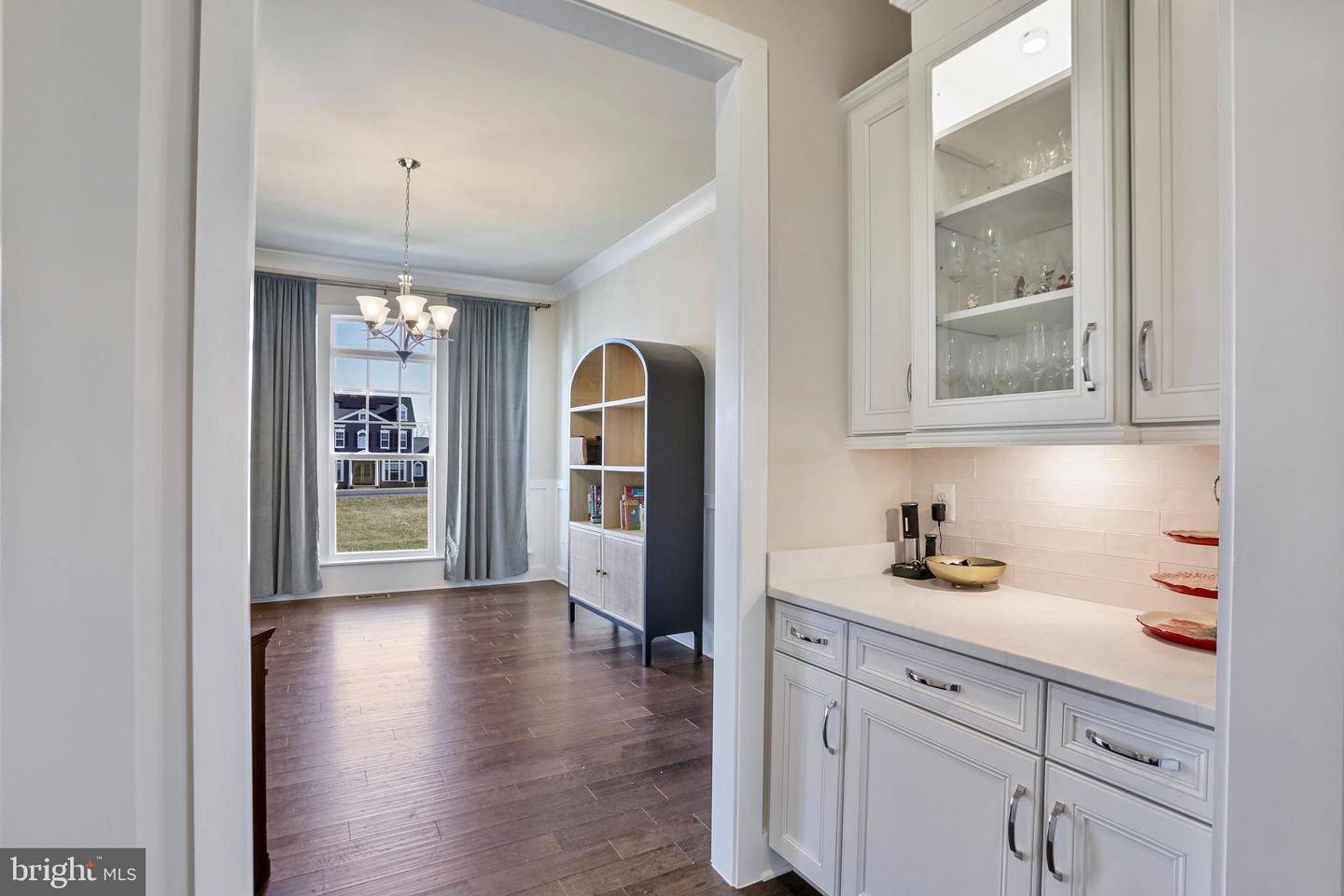 19135 HUNTRIDGE PRESERVE CT, PURCELLVILLE, Virginia 20132, 5 Bedrooms Bedrooms, ,5 BathroomsBathrooms,Residential,For sale,19135 HUNTRIDGE PRESERVE CT,VALO2114128 MLS # VALO2114128