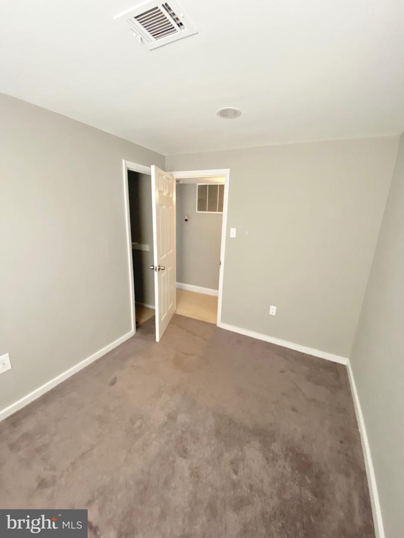 4812 KENTBURY CT, WOODBRIDGE, Virginia 22193, 4 Bedrooms Bedrooms, ,2 BathroomsBathrooms,Residential,For sale,4812 KENTBURY CT,VAPW2110718 MLS # VAPW2110718