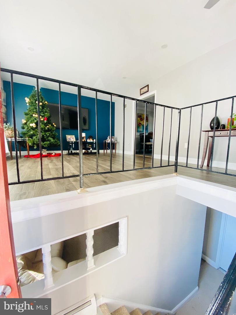 4812 KENTBURY CT, WOODBRIDGE, Virginia 22193, 4 Bedrooms Bedrooms, ,2 BathroomsBathrooms,Residential,For sale,4812 KENTBURY CT,VAPW2110718 MLS # VAPW2110718