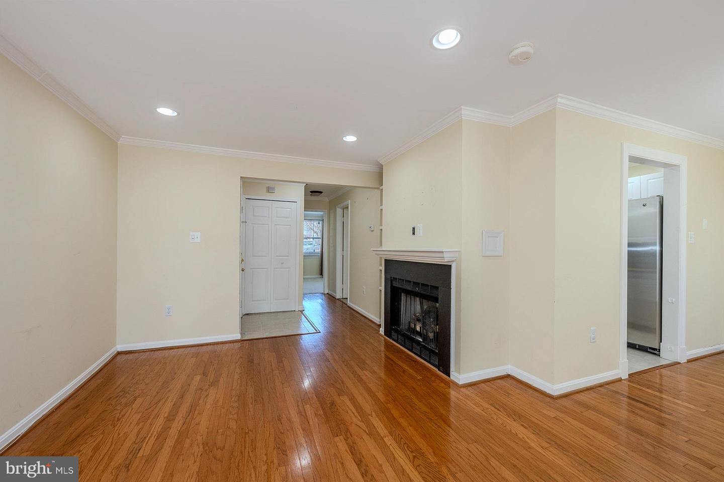 20602 CORNSTALK TER #101, ASHBURN, Virginia 20147, 1 Bedroom Bedrooms, ,1 BathroomBathrooms,Residential,For sale,20602 CORNSTALK TER #101,VALO2114134 MLS # VALO2114134 20602 CORNSTALK TER #101, ASHBURN, Virginia 20147, 1 Bedroom Bedrooms, ,1 BathroomBathrooms,Residential,For sale,20602 CORNSTALK TER #101,VALO2114134 MLS # VALO2114134