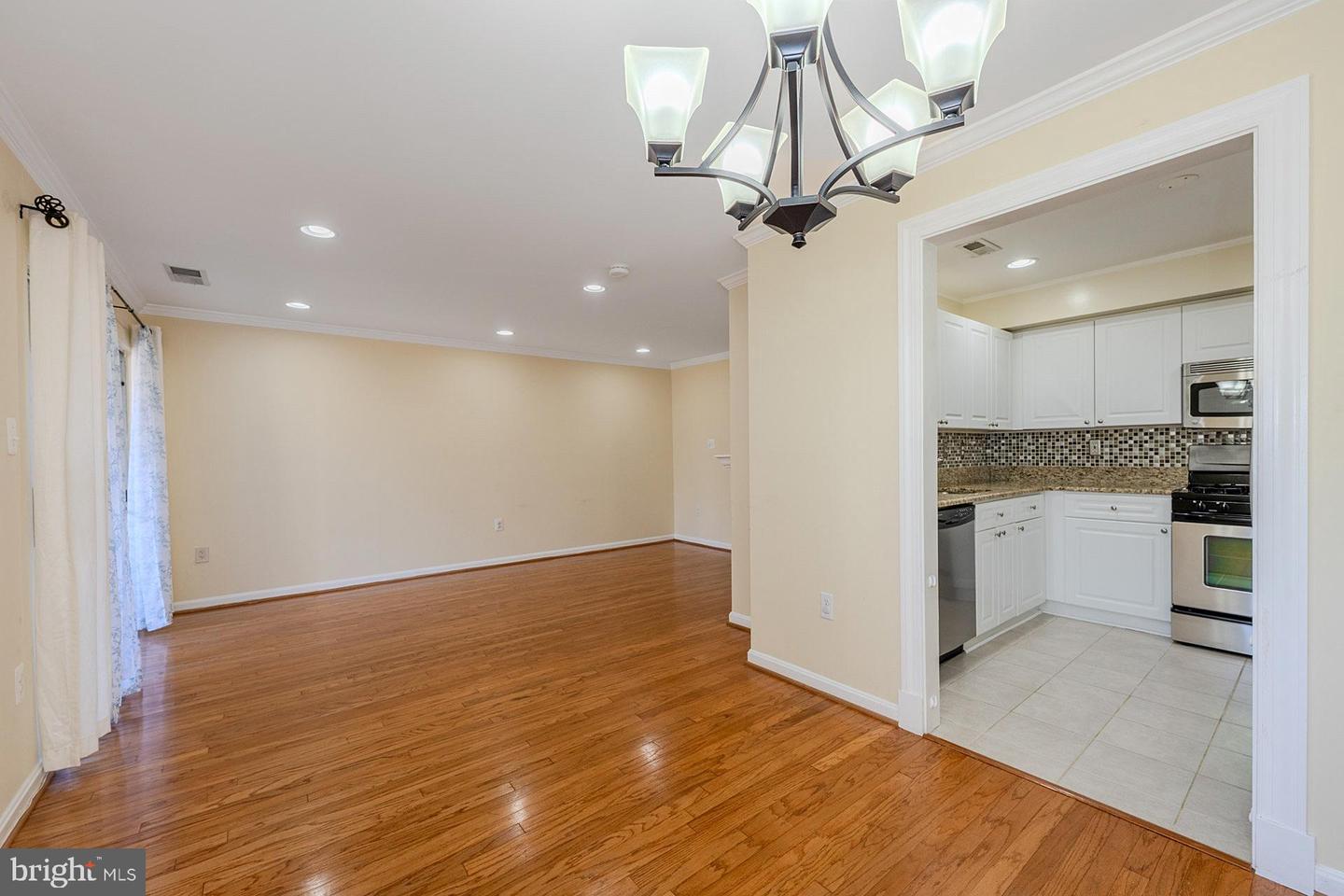 20602 CORNSTALK TER #101, ASHBURN, Virginia 20147, 1 Bedroom Bedrooms, ,1 BathroomBathrooms,Residential,For sale,20602 CORNSTALK TER #101,VALO2114134 MLS # VALO2114134 20602 CORNSTALK TER #101, ASHBURN, Virginia 20147, 1 Bedroom Bedrooms, ,1 BathroomBathrooms,Residential,For sale,20602 CORNSTALK TER #101,VALO2114134 MLS # VALO2114134