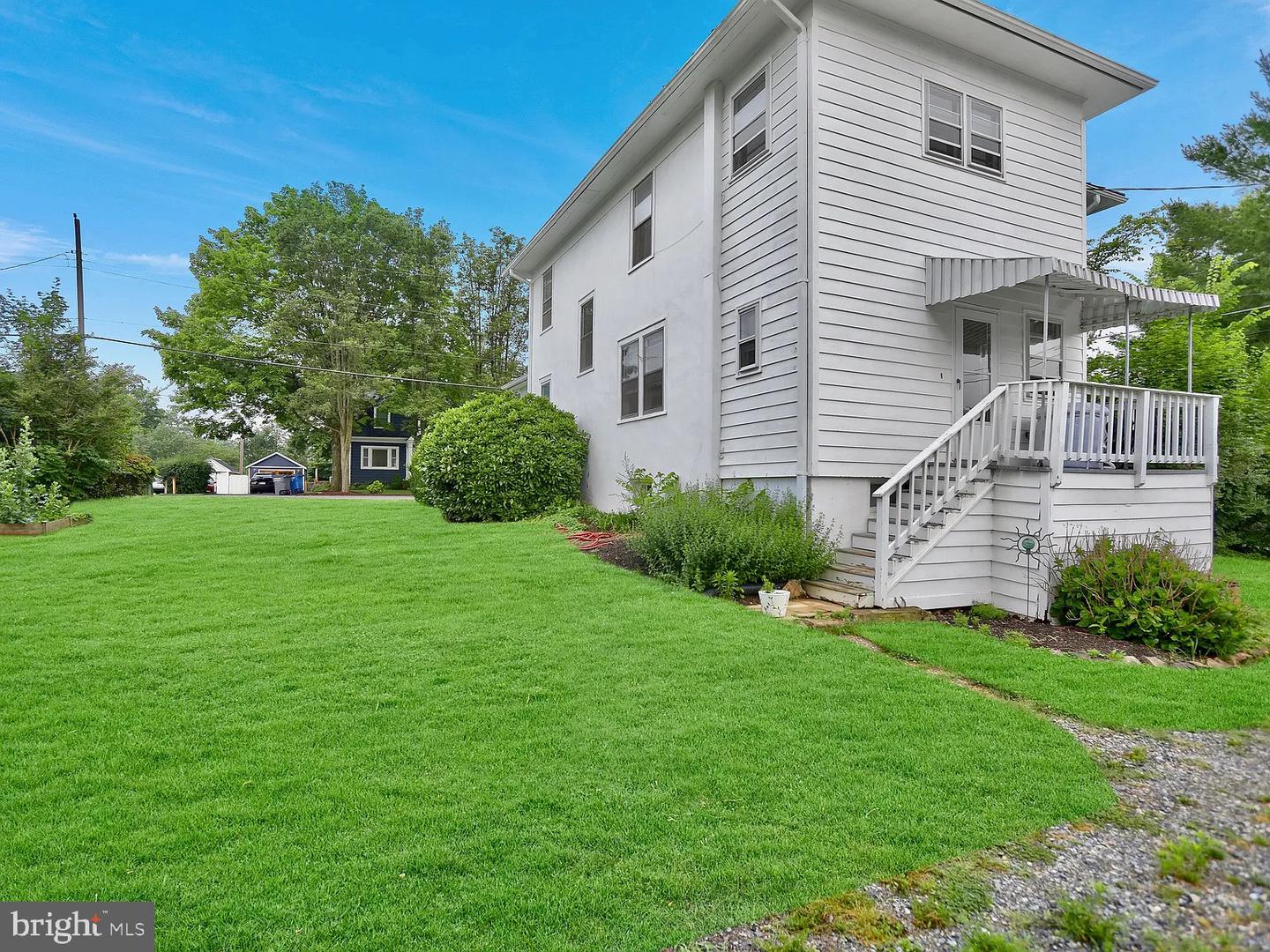 200 S ORCHARD DR, PURCELLVILLE, Virginia 20132, 4 Bedrooms Bedrooms, 12 Rooms Rooms,2 BathroomsBathrooms,Residential,For sale,200 S ORCHARD DR,VALO2114152 MLS # VALO2114152