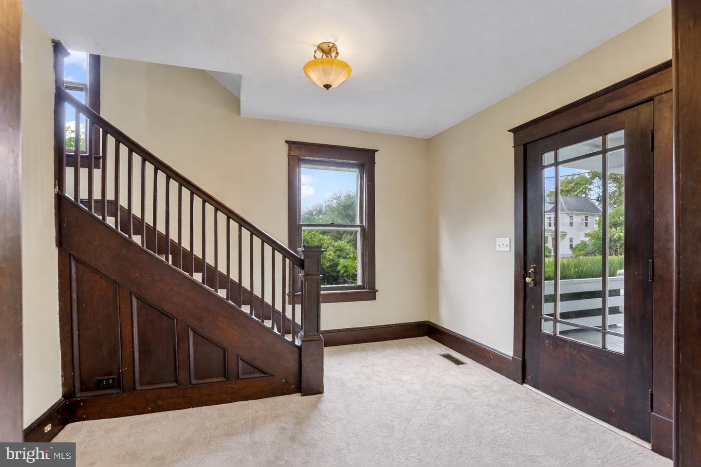 200 S ORCHARD DR, PURCELLVILLE, Virginia 20132, 4 Bedrooms Bedrooms, 12 Rooms Rooms,2 BathroomsBathrooms,Residential,For sale,200 S ORCHARD DR,VALO2114152 MLS # VALO2114152