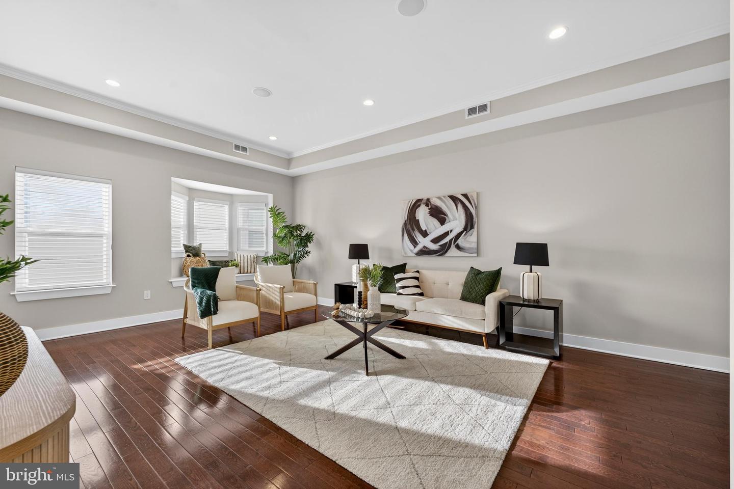 3513 22ND ST S, ARLINGTON, Virginia 22204, 3 Bedrooms Bedrooms, ,3 BathroomsBathrooms,Residential,For sale,3513 22ND ST S,VAAR2067878 MLS # VAAR2067878