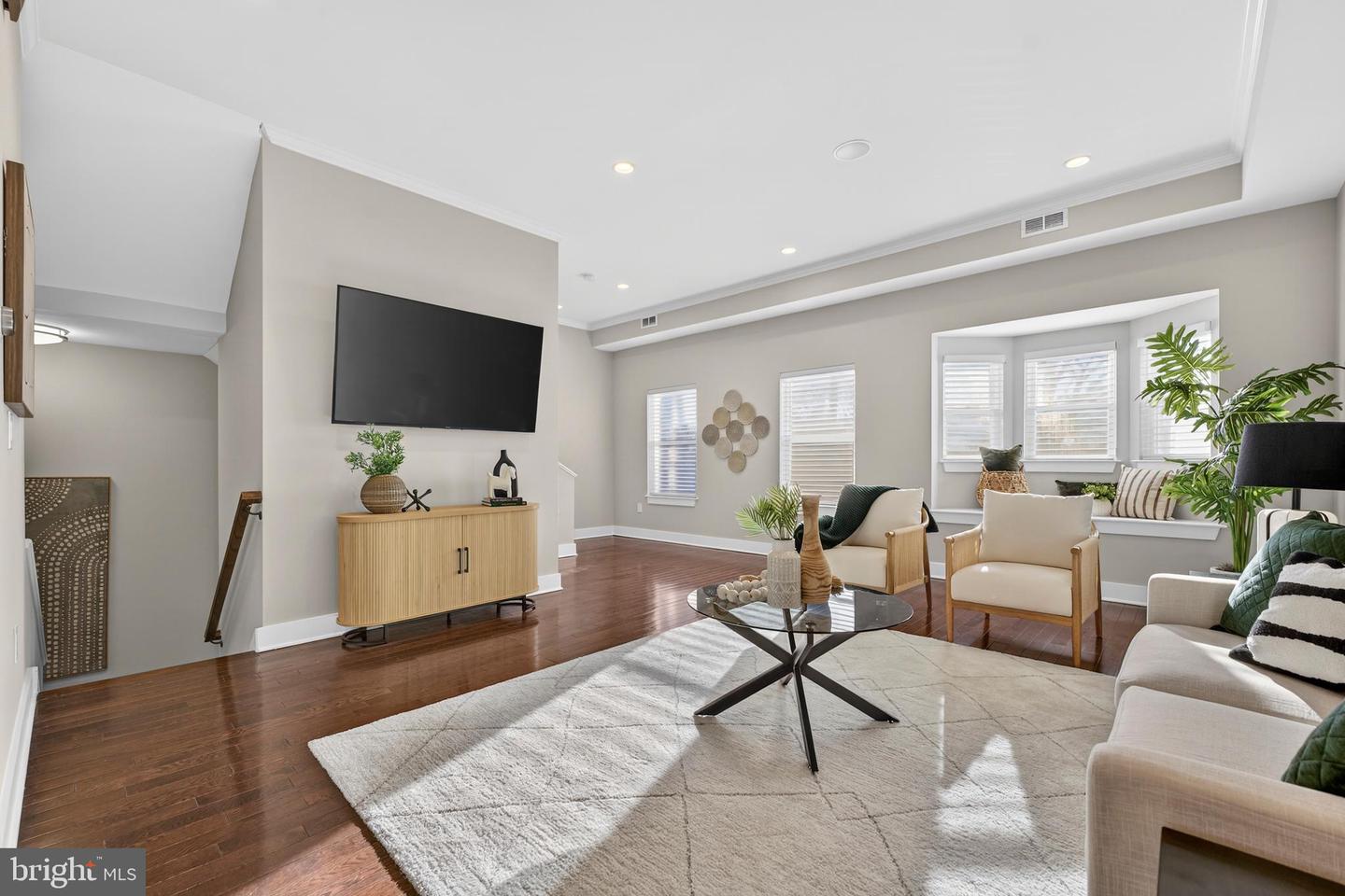3513 22ND ST S, ARLINGTON, Virginia 22204, 3 Bedrooms Bedrooms, ,3 BathroomsBathrooms,Residential,For sale,3513 22ND ST S,VAAR2067878 MLS # VAAR2067878