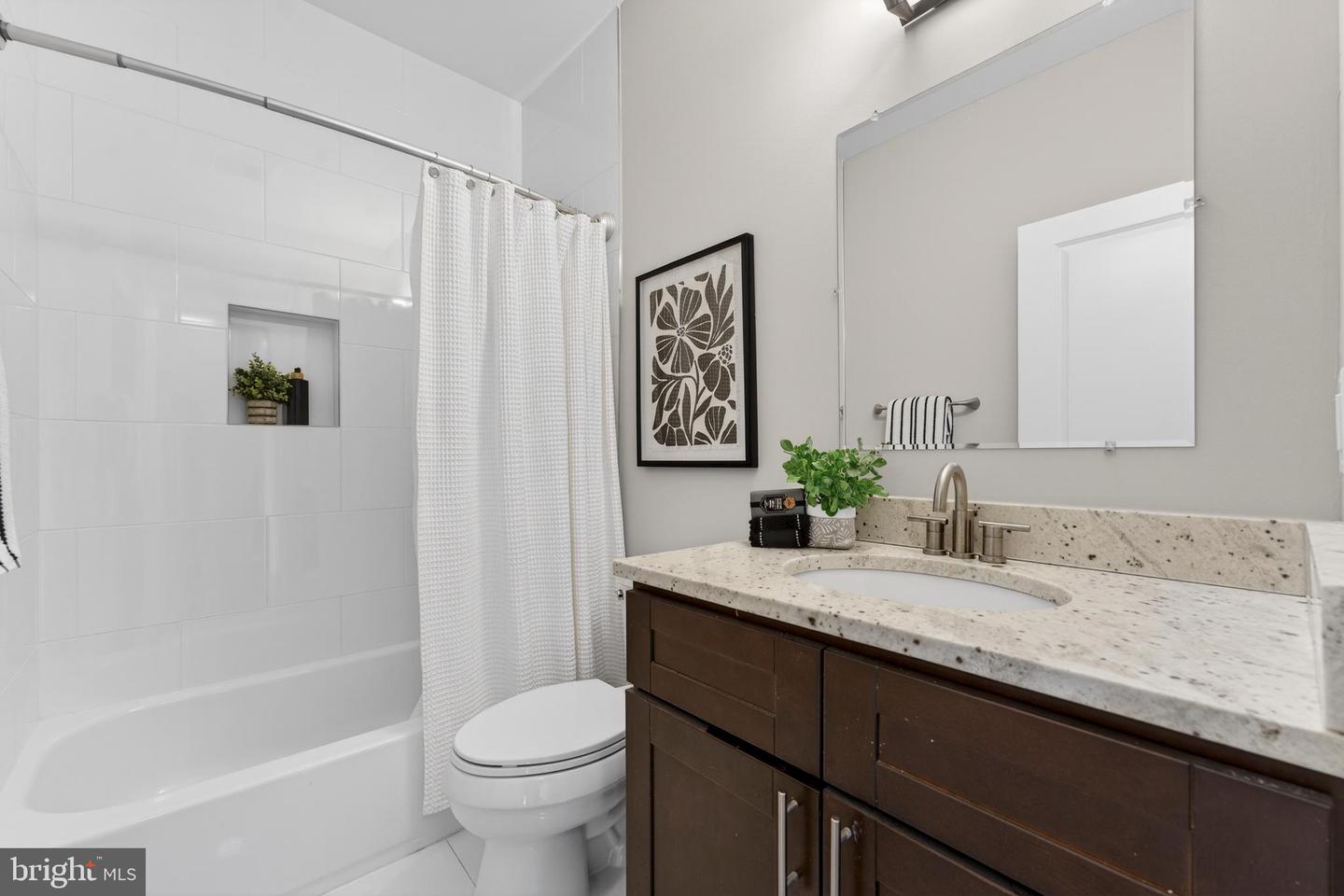 3513 22ND ST S, ARLINGTON, Virginia 22204, 3 Bedrooms Bedrooms, ,3 BathroomsBathrooms,Residential,For sale,3513 22ND ST S,VAAR2067878 MLS # VAAR2067878