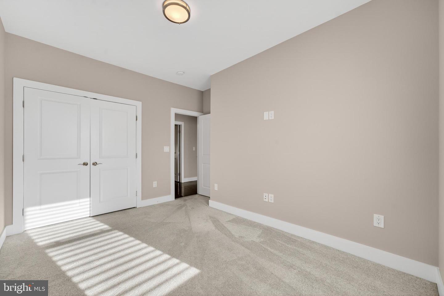 3513 22ND ST S, ARLINGTON, Virginia 22204, 3 Bedrooms Bedrooms, ,3 BathroomsBathrooms,Residential,For sale,3513 22ND ST S,VAAR2067878 MLS # VAAR2067878