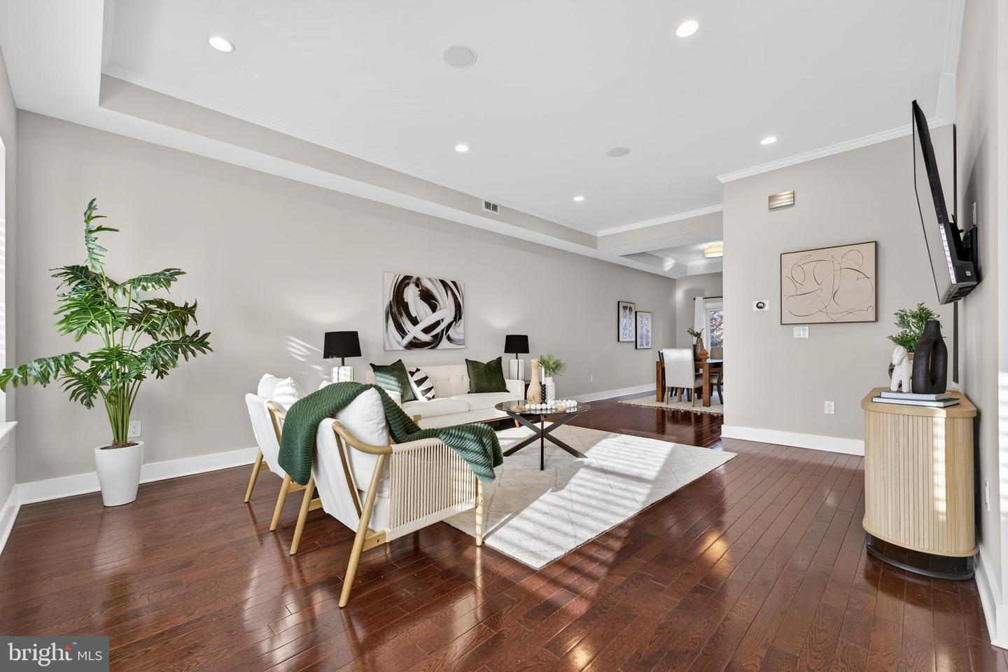 3513 22ND ST S, ARLINGTON, Virginia 22204, 3 Bedrooms Bedrooms, ,3 BathroomsBathrooms,Residential,For sale,3513 22ND ST S,VAAR2067878 MLS # VAAR2067878