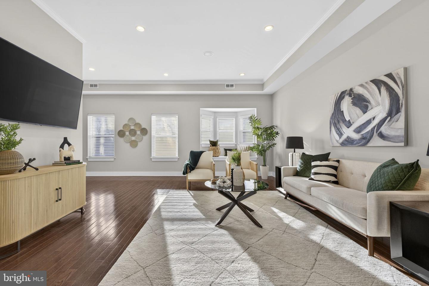 3513 22ND ST S, ARLINGTON, Virginia 22204, 3 Bedrooms Bedrooms, ,3 BathroomsBathrooms,Residential,For sale,3513 22ND ST S,VAAR2067878 MLS # VAAR2067878