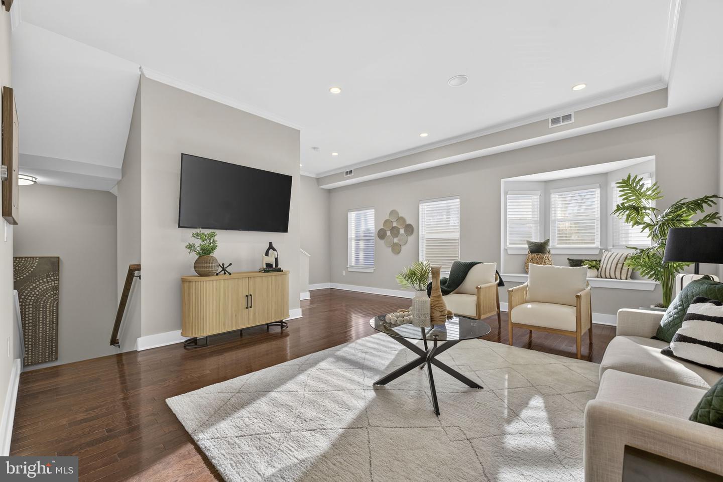 3513 22ND ST S, ARLINGTON, Virginia 22204, 3 Bedrooms Bedrooms, ,3 BathroomsBathrooms,Residential,For sale,3513 22ND ST S,VAAR2067878 MLS # VAAR2067878