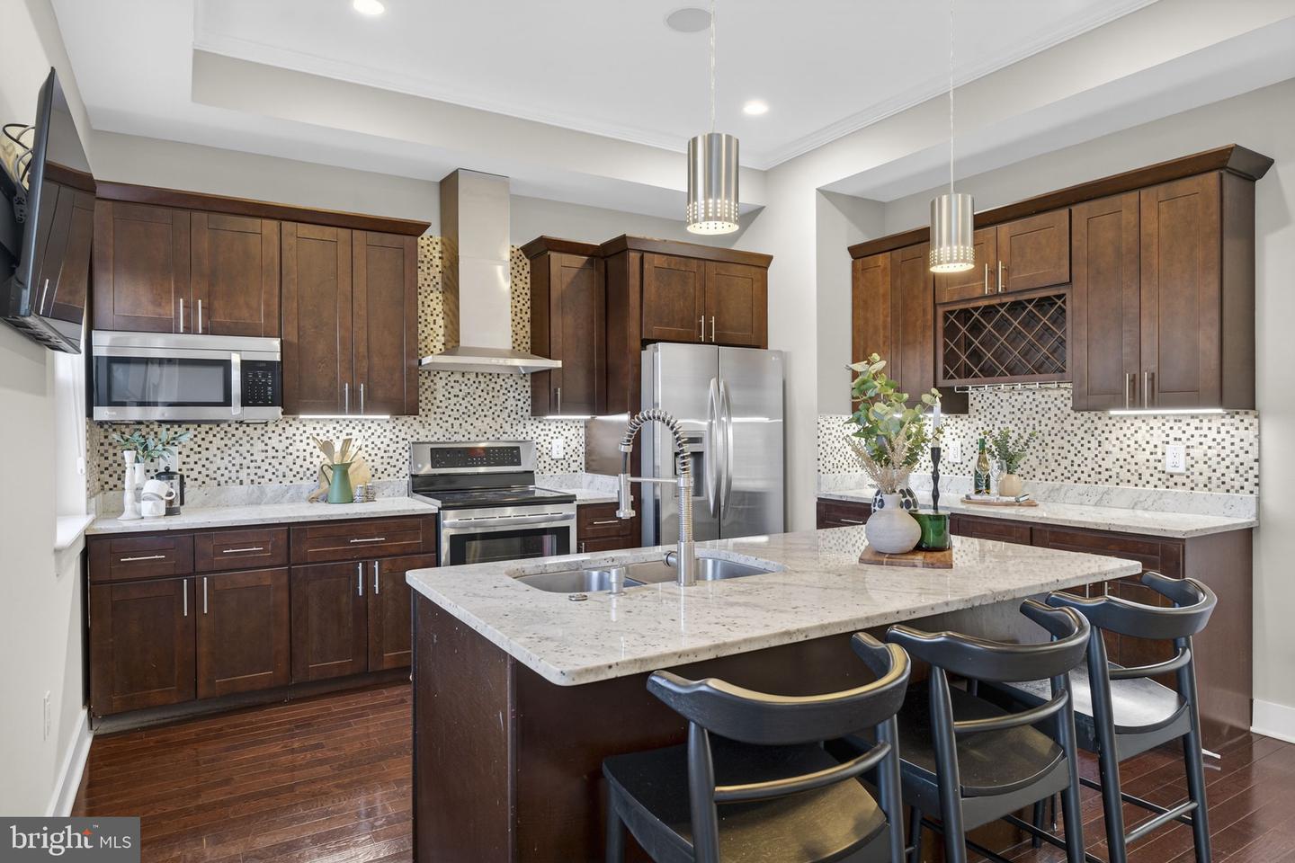 3513 22ND ST S, ARLINGTON, Virginia 22204, 3 Bedrooms Bedrooms, ,3 BathroomsBathrooms,Residential,For sale,3513 22ND ST S,VAAR2067878 MLS # VAAR2067878