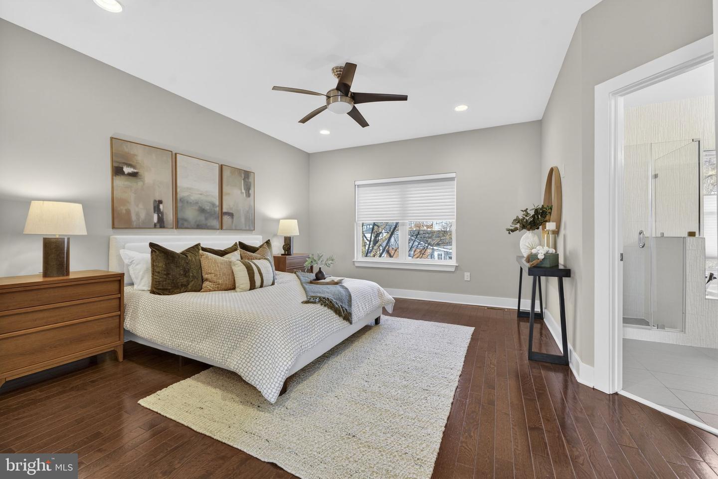 3513 22ND ST S, ARLINGTON, Virginia 22204, 3 Bedrooms Bedrooms, ,3 BathroomsBathrooms,Residential,For sale,3513 22ND ST S,VAAR2067878 MLS # VAAR2067878