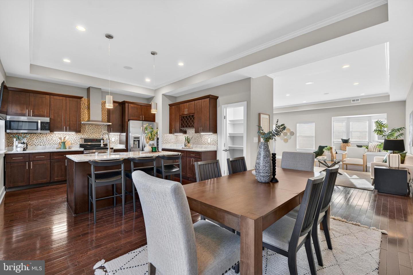 3513 22ND ST S, ARLINGTON, Virginia 22204, 3 Bedrooms Bedrooms, ,3 BathroomsBathrooms,Residential,For sale,3513 22ND ST S,VAAR2067878 MLS # VAAR2067878