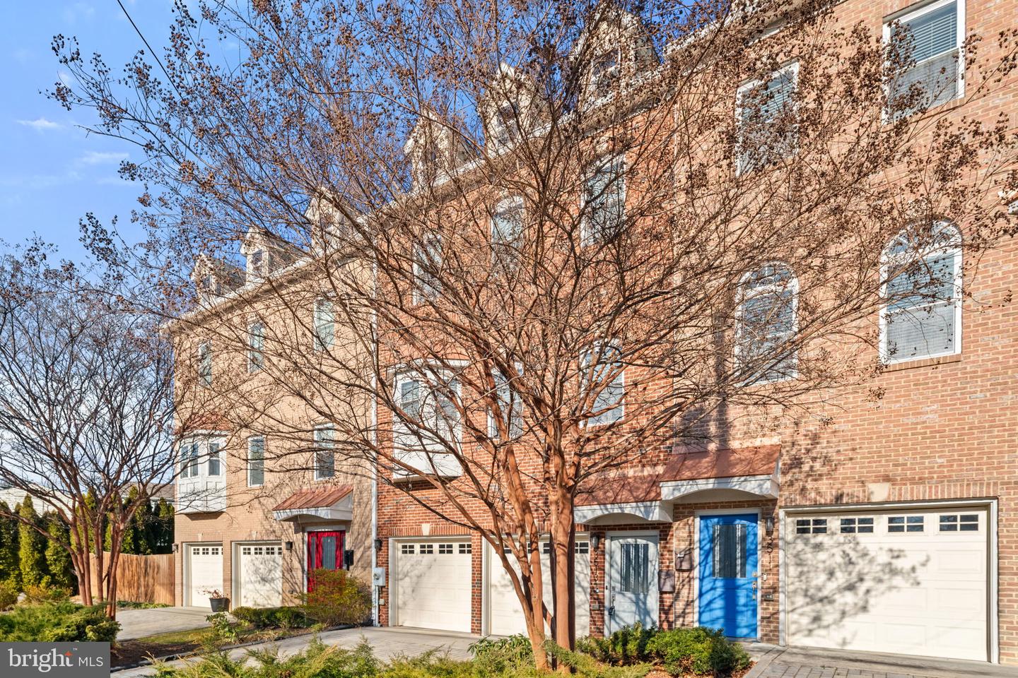 3513 22ND ST S, ARLINGTON, Virginia 22204, 3 Bedrooms Bedrooms, ,3 BathroomsBathrooms,Residential,For sale,3513 22ND ST S,VAAR2067878 MLS # VAAR2067878