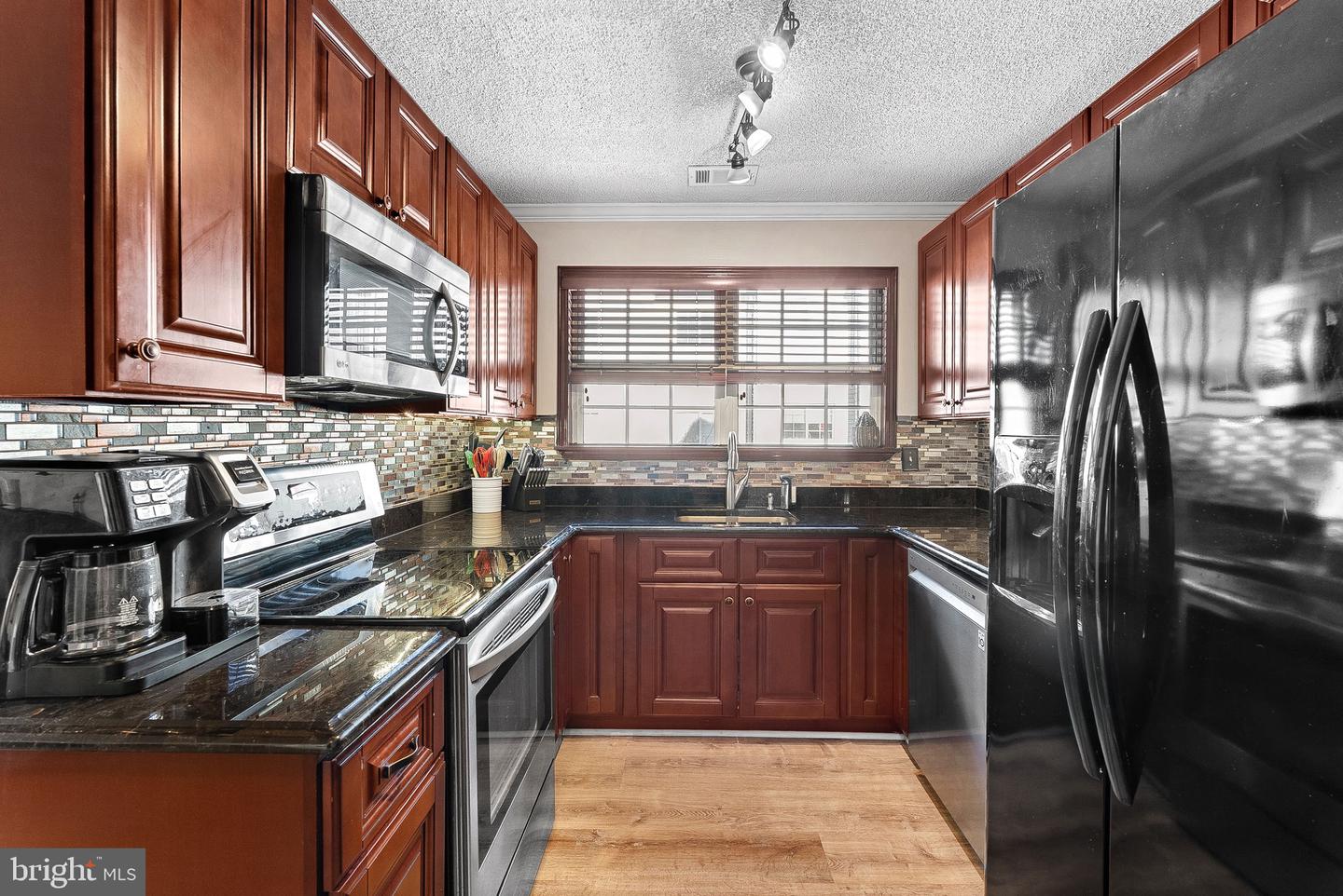 1115 HUNTMASTER TER NE #202, LEESBURG, Virginia 20176, 2 Bedrooms Bedrooms, ,2 BathroomsBathrooms,Residential,For sale,1115 HUNTMASTER TER NE #202,VALO2114178 MLS # VALO2114178