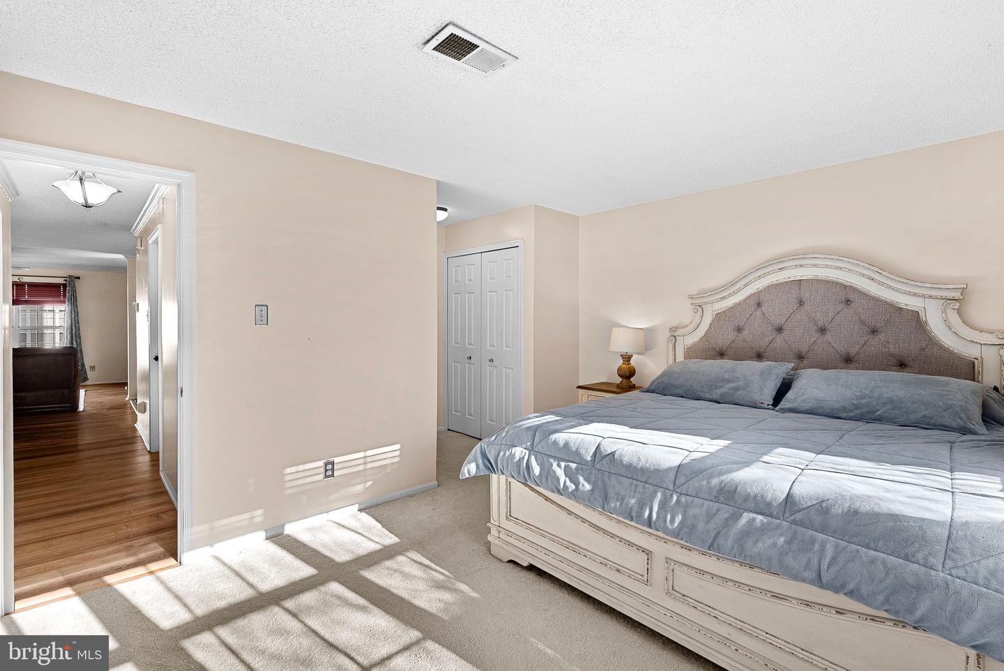 1115 HUNTMASTER TER NE #202, LEESBURG, Virginia 20176, 2 Bedrooms Bedrooms, ,2 BathroomsBathrooms,Residential,For sale,1115 HUNTMASTER TER NE #202,VALO2114178 MLS # VALO2114178