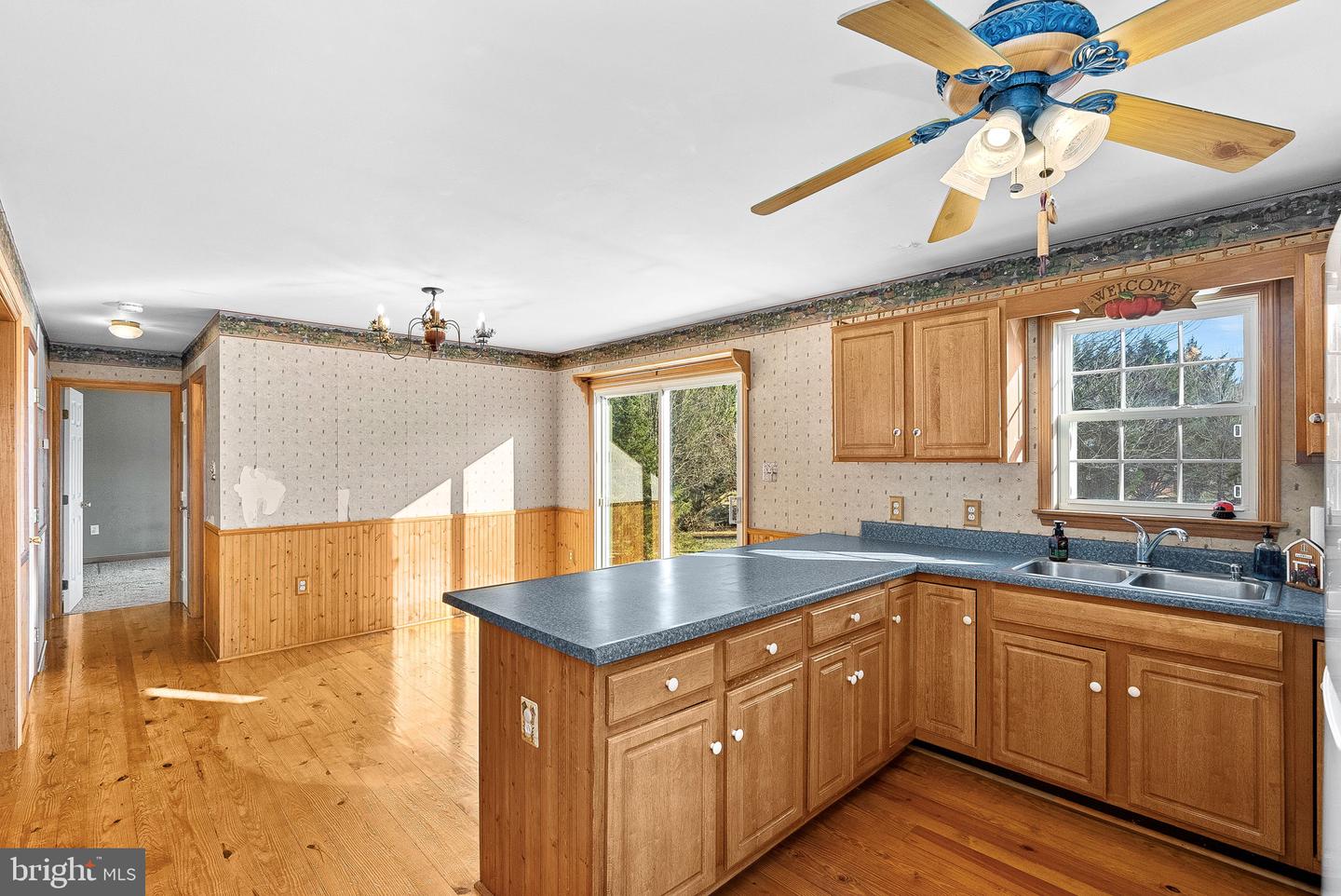 12045 HARRY BYRD HWY, BERRYVILLE, Virginia 22611, 4 Bedrooms Bedrooms, ,2 BathroomsBathrooms,Residential,For sale,12045 HARRY BYRD HWY,VACL2006342 MLS # VACL2006342