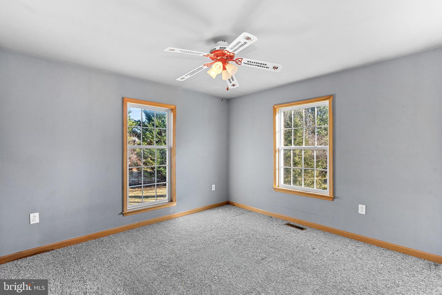 12045 HARRY BYRD HWY, BERRYVILLE, Virginia 22611, 4 Bedrooms Bedrooms, ,2 BathroomsBathrooms,Residential,For sale,12045 HARRY BYRD HWY,VACL2006342 MLS # VACL2006342