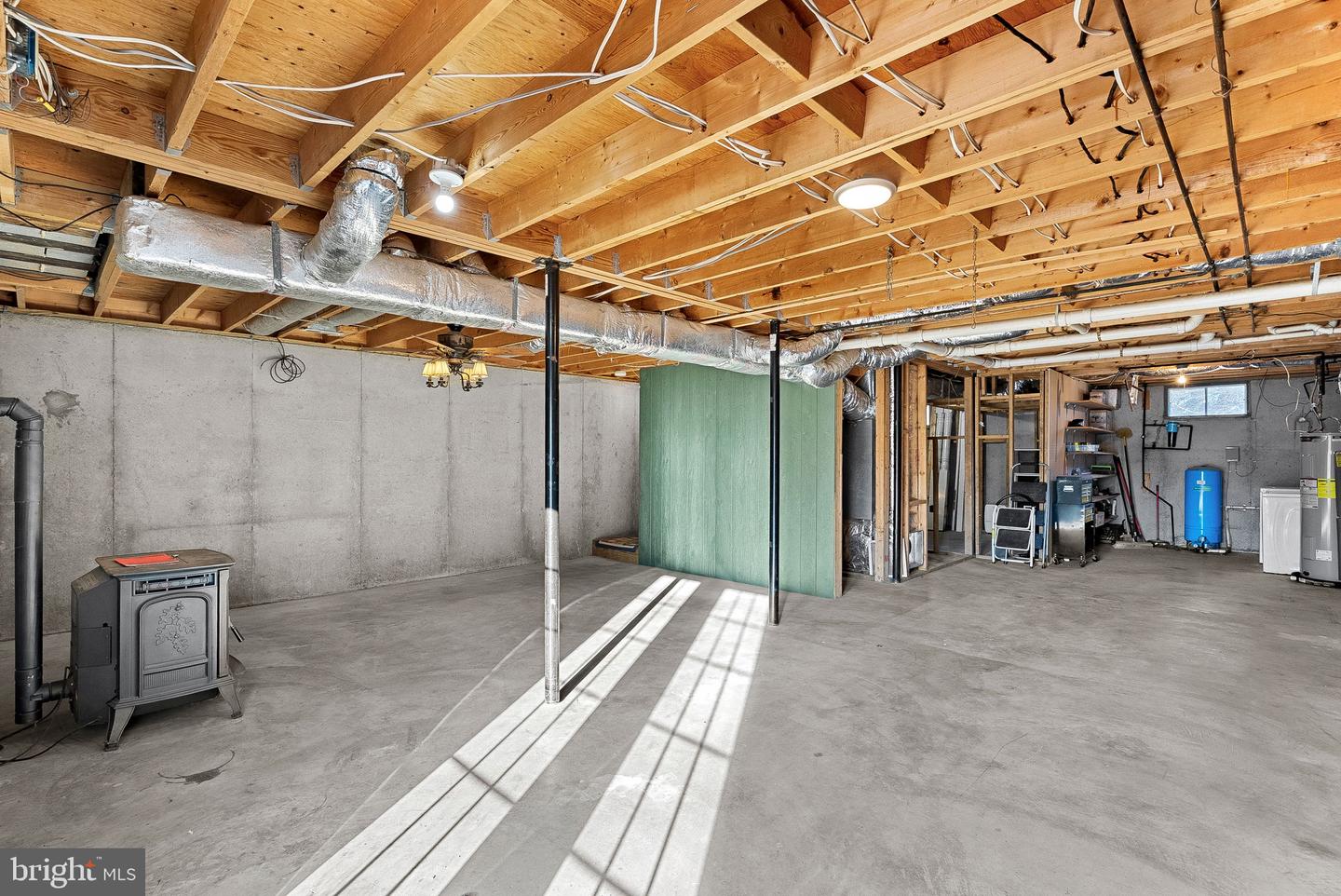 12045 HARRY BYRD HWY, BERRYVILLE, Virginia 22611, 4 Bedrooms Bedrooms, ,2 BathroomsBathrooms,Residential,For sale,12045 HARRY BYRD HWY,VACL2006342 MLS # VACL2006342