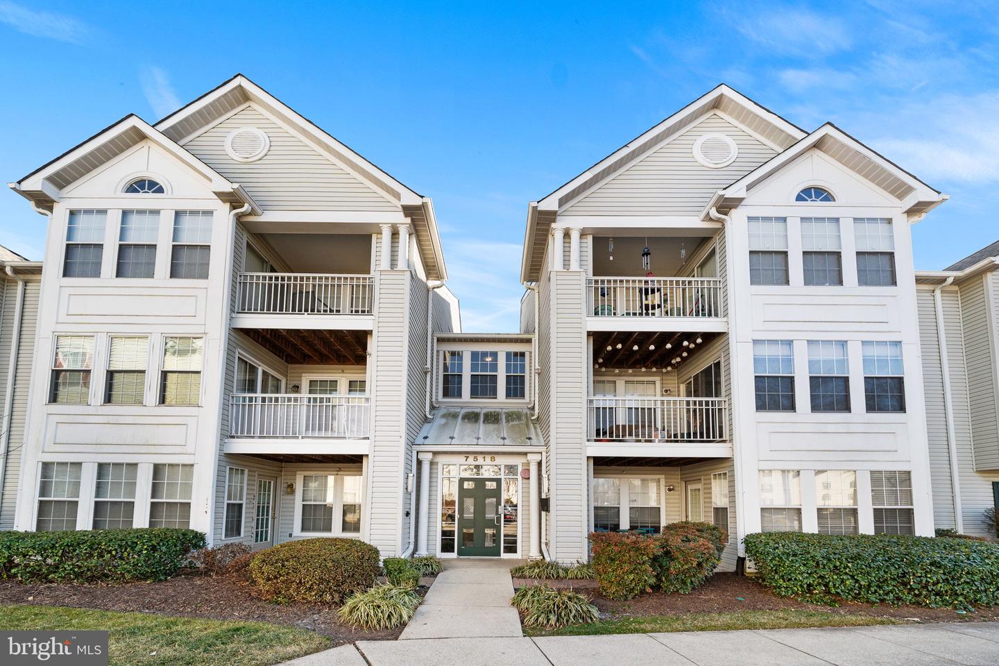 7518-B SNOWPEA CT #38, ALEXANDRIA, Virginia 22306, 2 Bedrooms Bedrooms, 8 Rooms Rooms,2 BathroomsBathrooms,Residential,For sale,7518-B SNOWPEA CT #38,VAFX2286440 MLS # VAFX2286440 7518-B SNOWPEA CT #38, ALEXANDRIA, Virginia 22306, 2 Bedrooms Bedrooms, 8 Rooms Rooms,2 BathroomsBathrooms,Residential,For sale,7518-B SNOWPEA CT #38,VAFX2286440 MLS # VAFX2286440
