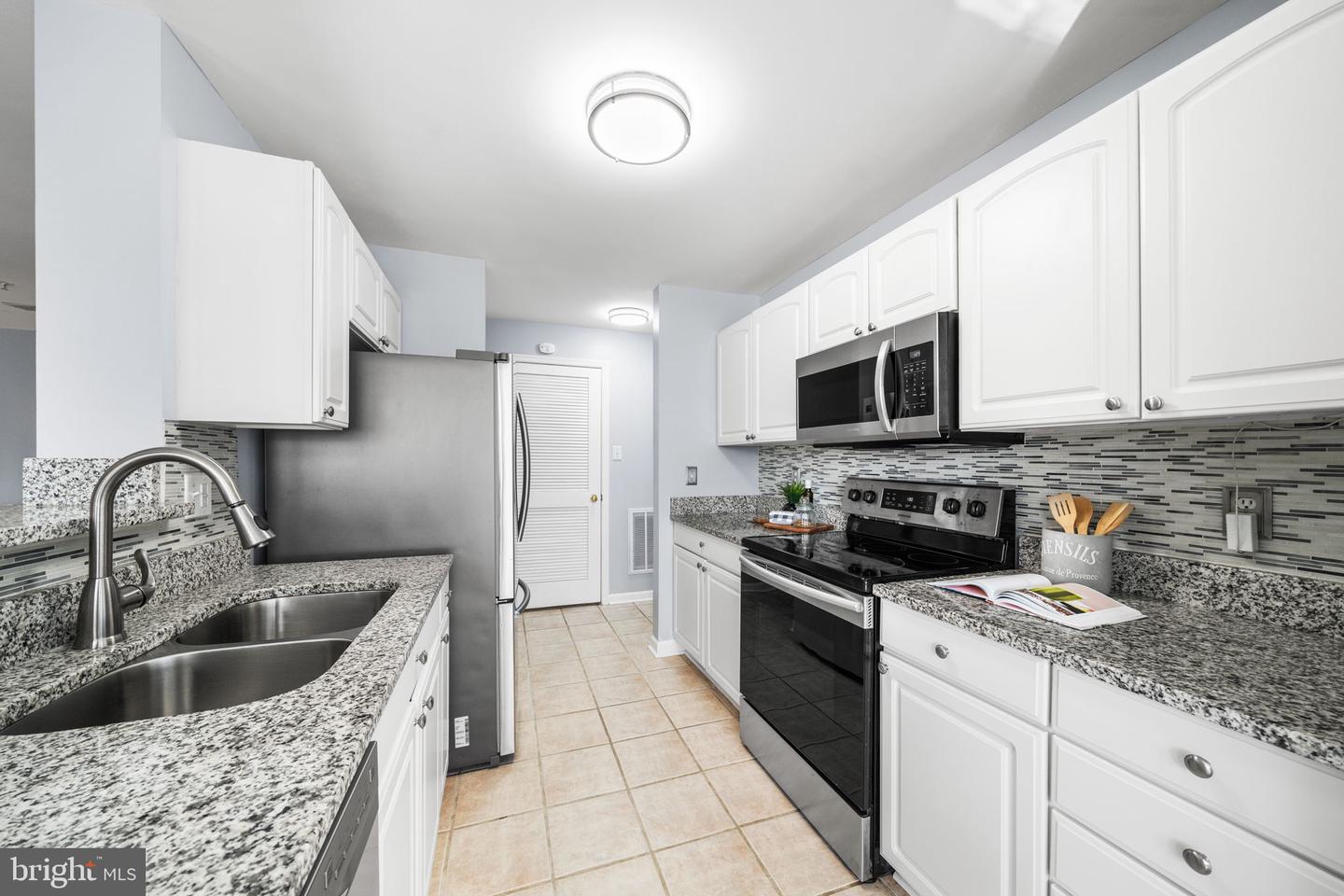 7518-B SNOWPEA CT #38, ALEXANDRIA, Virginia 22306, 2 Bedrooms Bedrooms, 8 Rooms Rooms,2 BathroomsBathrooms,Residential,For sale,7518-B SNOWPEA CT #38,VAFX2286440 MLS # VAFX2286440 7518-B SNOWPEA CT #38, ALEXANDRIA, Virginia 22306, 2 Bedrooms Bedrooms, 8 Rooms Rooms,2 BathroomsBathrooms,Residential,For sale,7518-B SNOWPEA CT #38,VAFX2286440 MLS # VAFX2286440