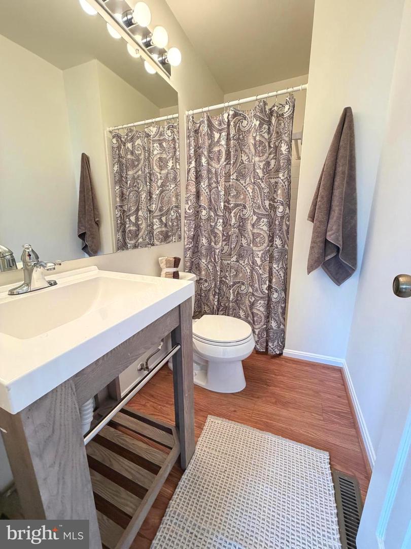 10728 BRICE CT, FREDERICKSBURG, Virginia 22407, 3 Bedrooms Bedrooms, ,3 BathroomsBathrooms,Residential,For sale,10728 BRICE CT,VASP2038732 MLS # VASP2038732