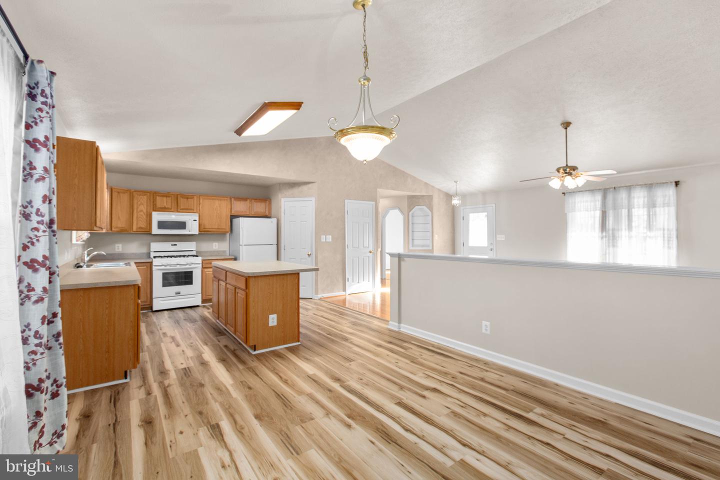 3700 ALBERTA DR, FREDERICKSBURG, Virginia 22408, 3 Bedrooms Bedrooms, ,2 BathroomsBathrooms,Residential,For sale,3700 ALBERTA DR,VASP2038748 MLS # VASP2038748