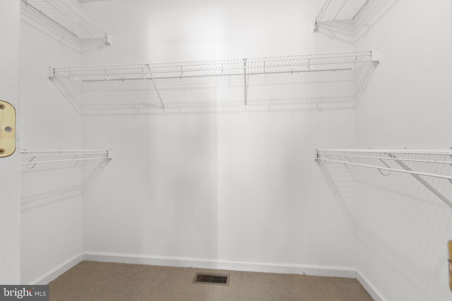 3700 ALBERTA DR, FREDERICKSBURG, Virginia 22408, 3 Bedrooms Bedrooms, ,2 BathroomsBathrooms,Residential,For sale,3700 ALBERTA DR,VASP2038748 MLS # VASP2038748