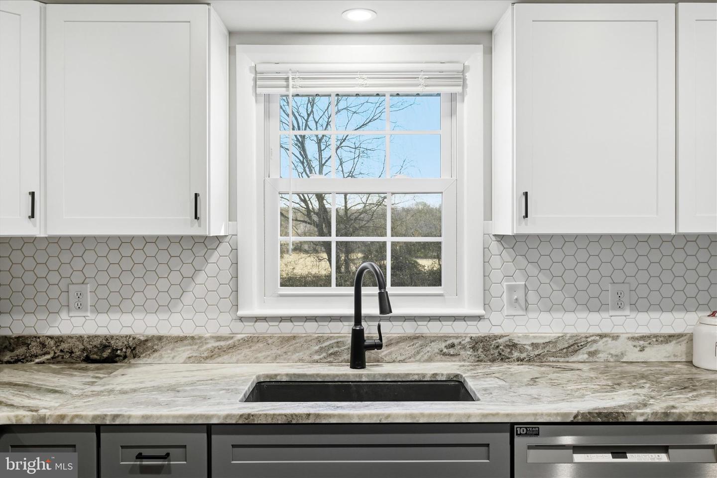 891 STONEBURNER RD, EDINBURG, Virginia 22824, 3 Bedrooms Bedrooms, 6 Rooms Rooms,2 BathroomsBathrooms,Residential,For sale,891 STONEBURNER RD,VASH2013420 MLS # VASH2013420